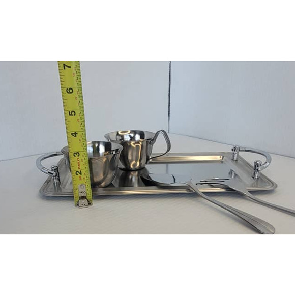 Vintage Serving Metal Tray Service Set - Picture 6 of 7